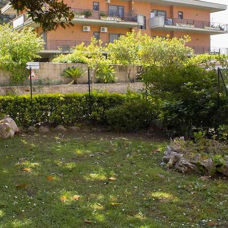 Oasi San Francesco Hotel Rome Exterior photo