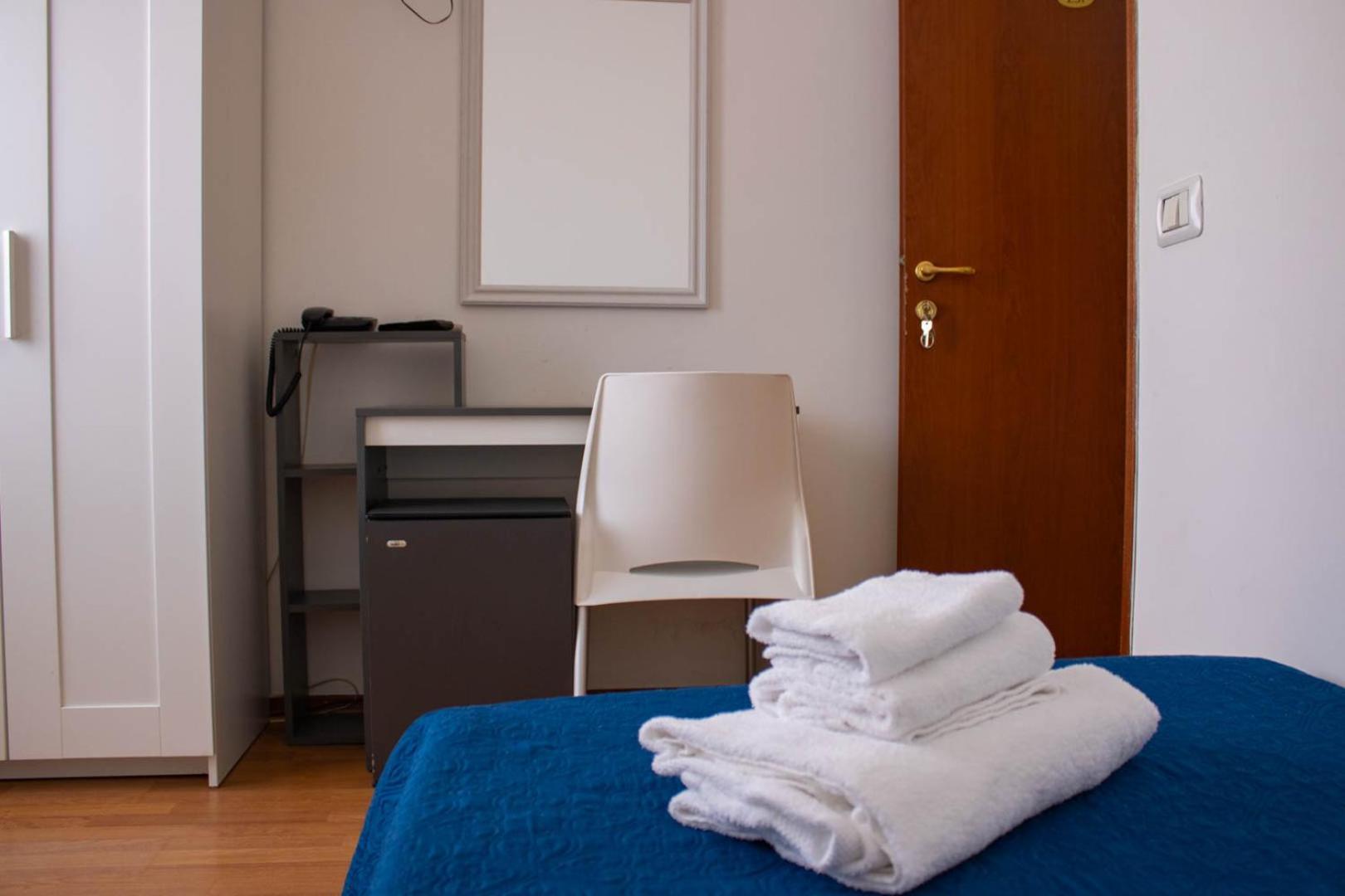 Oasi San Francesco Hotel Rome Exterior photo