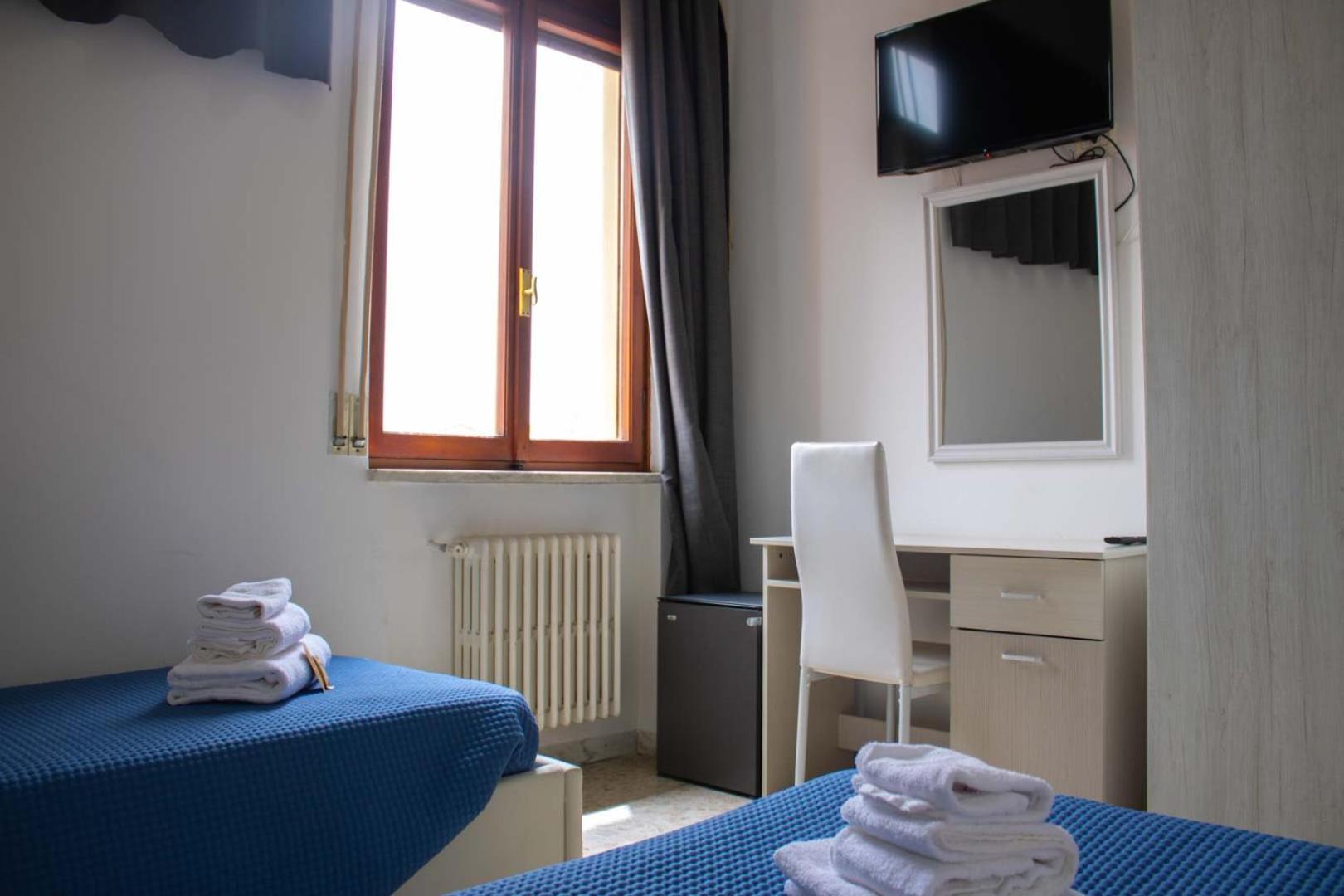 Oasi San Francesco Hotel Rome Exterior photo